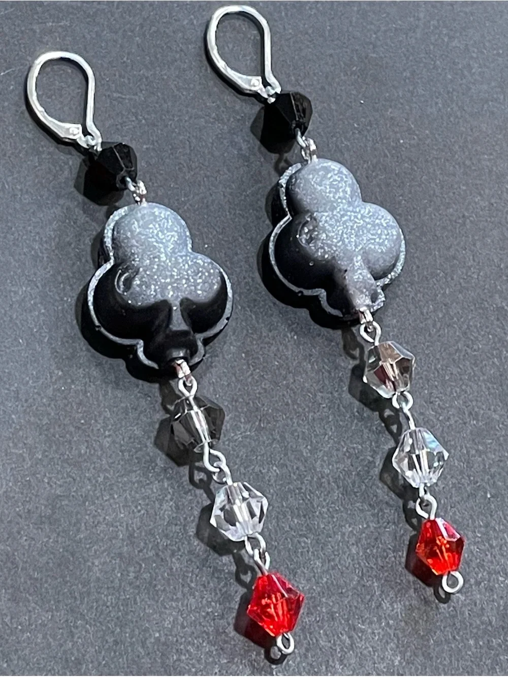 Twisted Wonderland Inspired Groovy Candy Earrings Trey Clover (Nightmare Suit)